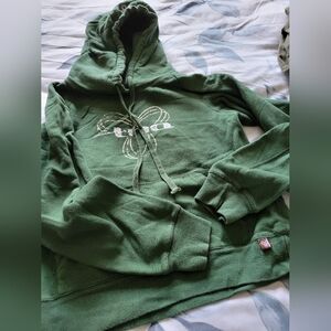 Aritzia TNA green Hoodie. SIZE M